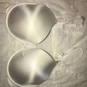 White Bra size 38D Aerie